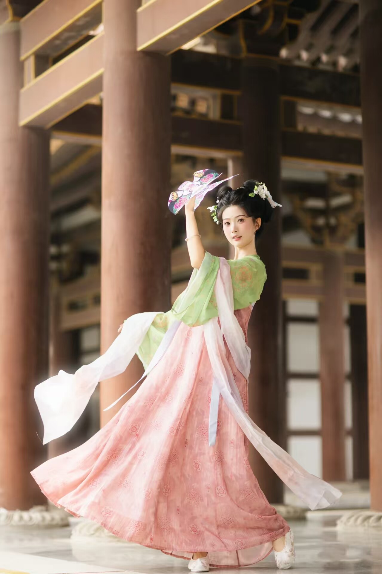 Китайцы одежда наборы None 2025