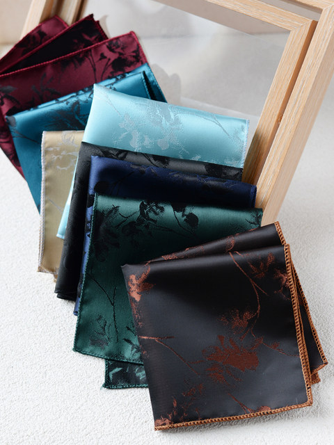 Vintage Chinese-Style Floral Pocket Square, Elegant British-Style Square Scarf, Men's Suit Accessory, Enhances the High-End Feel of Formal Wear
