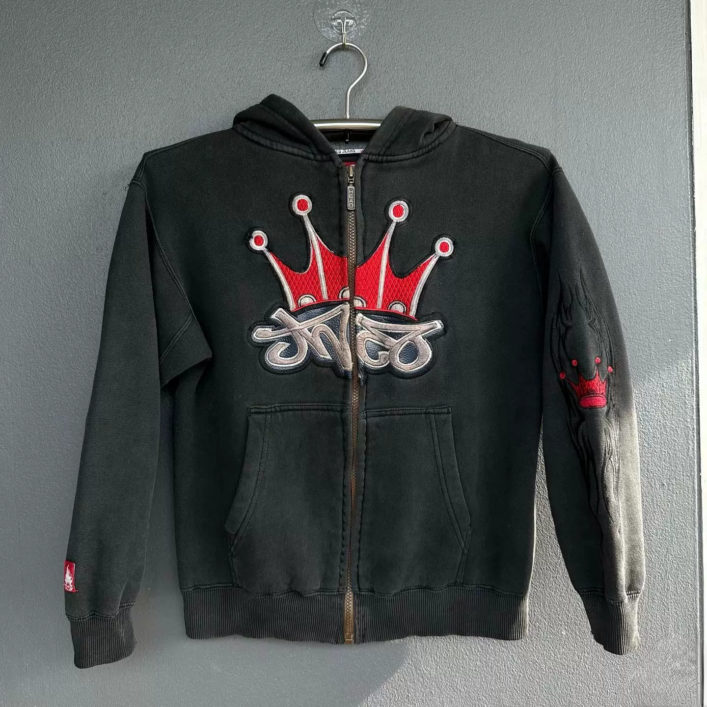 Куртка-худи Zip Hoodie в стиле JNCO Y2K Гарухоку с вышивкой короны