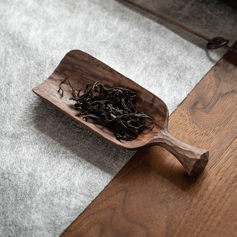 The Neri Black Walnut Wood Tea Is Pure Handmade Whole Wood Tea Spoon Tea Lotus Solid Wood Specialty Fetch Tea Machine High-end Tea Shovel-Taobao