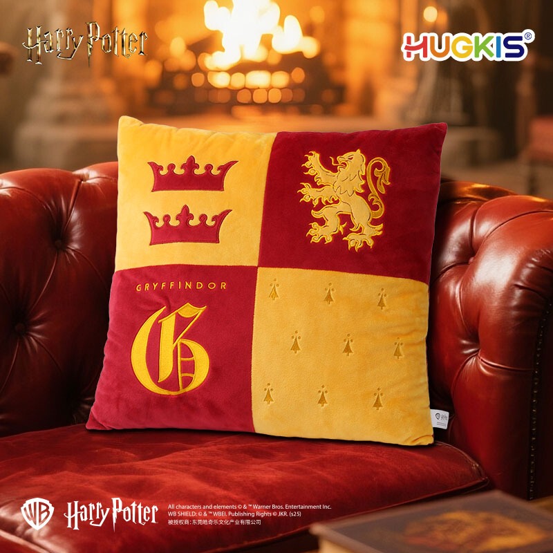 Authentic Harry Potter House Series Plush Pillow Square Cushion Gryffindor Slytherin Sofa Living Room Car Pillow