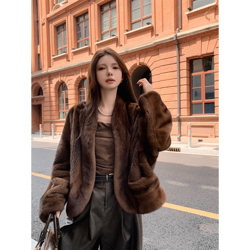 Lingge 2026 New Mink Coat Imported Velvet Female Mink Machine-Made Young Fashionable Short Mink Fur Coat for Women Lingge 2026 New Mink Coat Imported Velvet Female Mink Machine-Made Young Fashionable Short Mink Fur Coat for Women