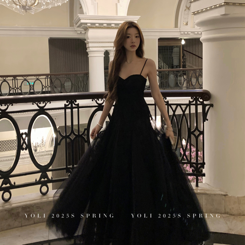 Yoli Zhang Yuli's "Exquisite Ceiling of Elegance" Black French-Style Heavy-Duty High-End Mesh Camisole Dress for Women, Summer Yoli Zhang Yuli's "Exquisite Ceiling of Elegance" Black French-Style Heavy-Duty High-End Mesh Camisole Dress for Women, Summer