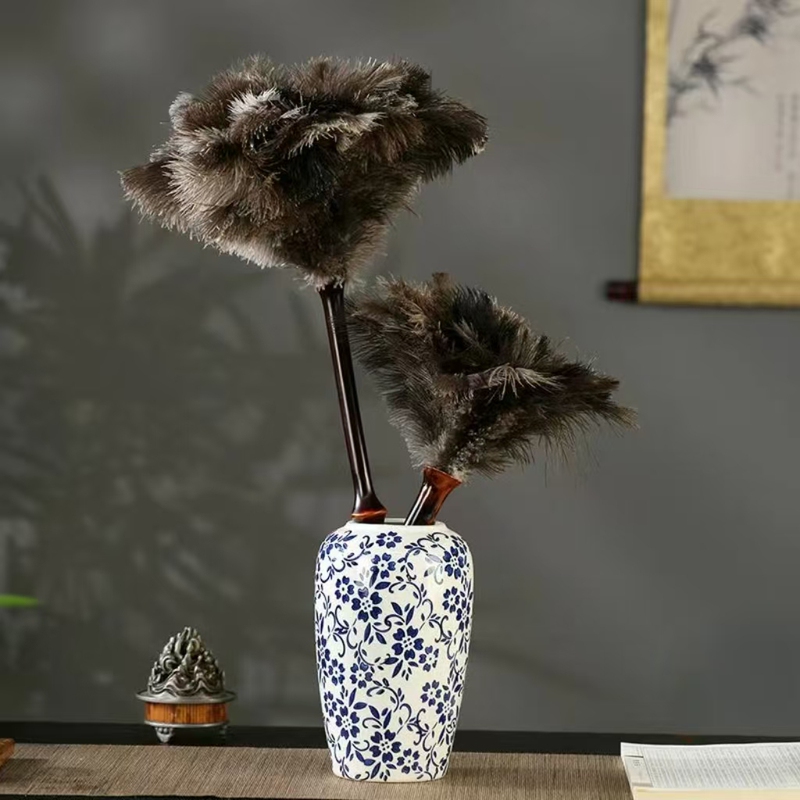 Chinese-Style Thickened Ostrich Feather Duster, Chicken Feather Duster, Household Cleaning Dust Removal Tool, Static Electricity Dust Removal Magic Tool