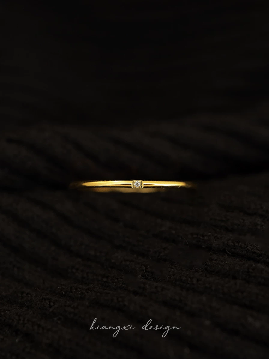 Small design golden ring, does not fade, light luxury style