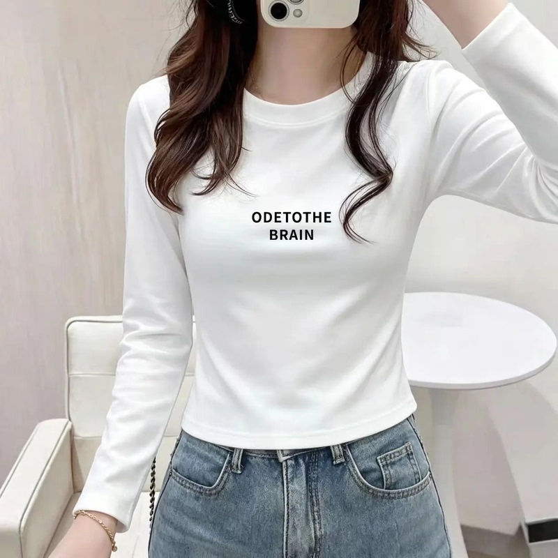 White Short Round-Neck Long-Sleeve T-Shirt for Women, Slim Fit, Age-Reducing, Versatile, Slimming, Petite, Cotton Base Shirt, Trendy Top White Short Round-Neck Long-Sleeve T-Shirt for Women, Slim Fit, Age-Reducing, Versatile, Slimming, Petite, Cotton Base Shirt, Trendy Top