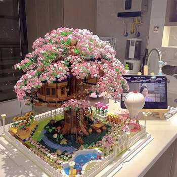 2025 New Cherry Blossom Tree House Internet-Famous Building Blocks for Girls High-Difficulty Educational Assembly Toy Children's Day Gift