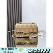 (Deposit - Large capacity niche design casual zipper handbag school bag bag trendy white 7a1163