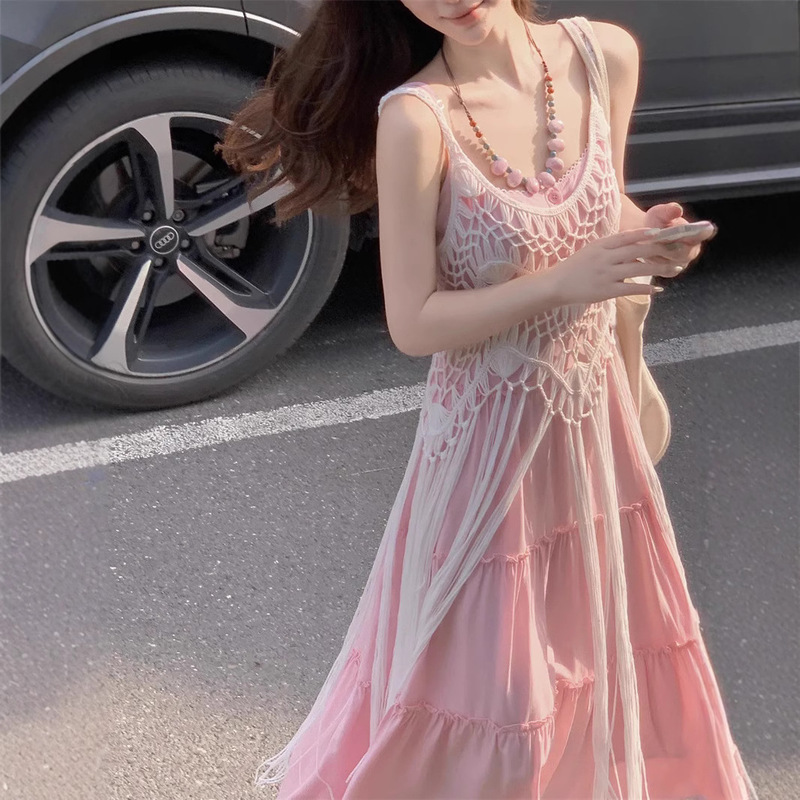 Outfit Set for Petite Women: Pink Gentle Suspender Dress, New Summer Style, Beach Vacation Style, Tassel Cover-Up
