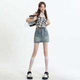 Летняя джинсовая юбка, мини-юбка, А-силуэт, высокая талия, с акцентом на бедрах