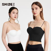 The new summer style sexy spaghetti straps to support the chest and the peach cup seamless and versatile vest for women to wear outside in 2024