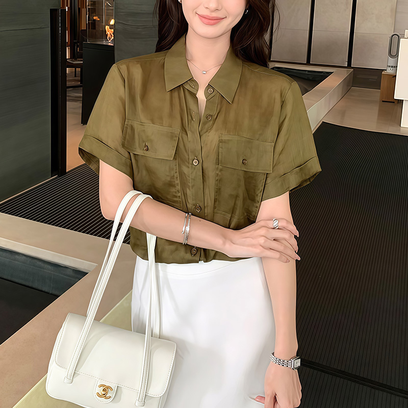 Polo Collar Short-Sleeved Shirt for Women 2026 Summer Green Coffee Color Shirt Solid Color Design Lapel Elegant Loose Top Polo Collar Short-Sleeved Shirt for Women 2026 Summer Green Coffee Color Shirt Solid Color Design Lapel Elegant Loose Top
