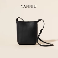 Элегантный черный