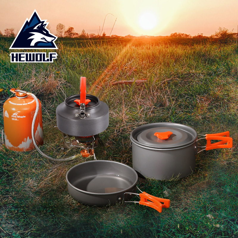 Outdoor set of pots and pans Outdoor cookware kettle set 2-3 people camping teapot aluminum alloy three-piece set of pots and pans