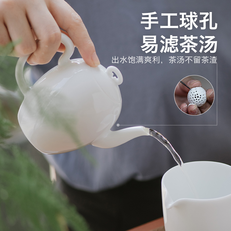 Get in kung fu tea set jingdezhen household white porcelain tea tea set ceramic teapot of a complete set of tea cups