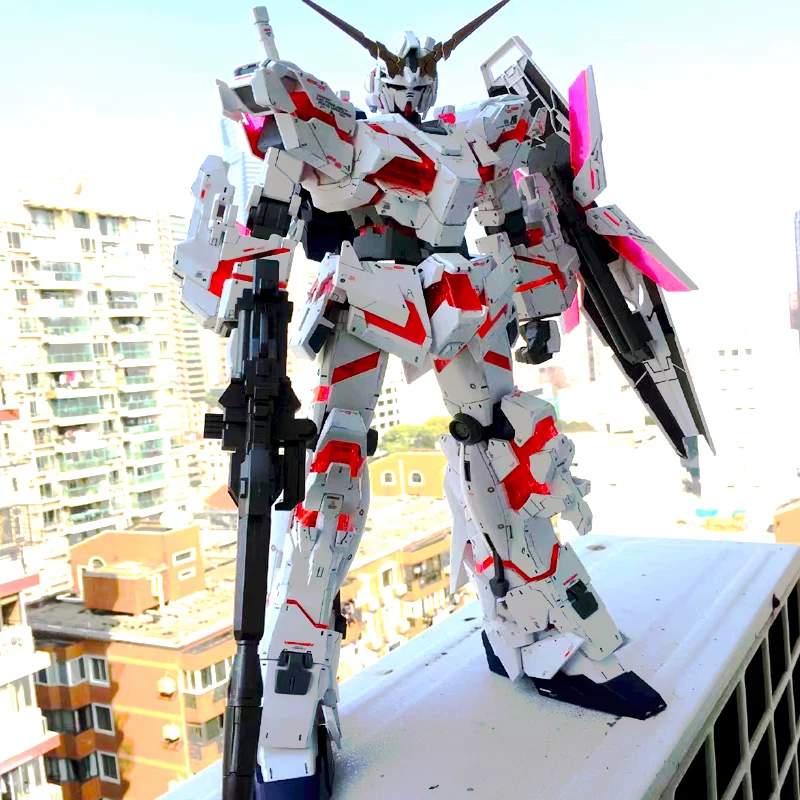 大班 MG Red Different Gundam Model MB Attack Free White Snow Jifinik Sbasbasan assembly hand