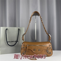 New crossbody bag versatile chain bag 716069 shoulder bag ladies mobile phone small square bag