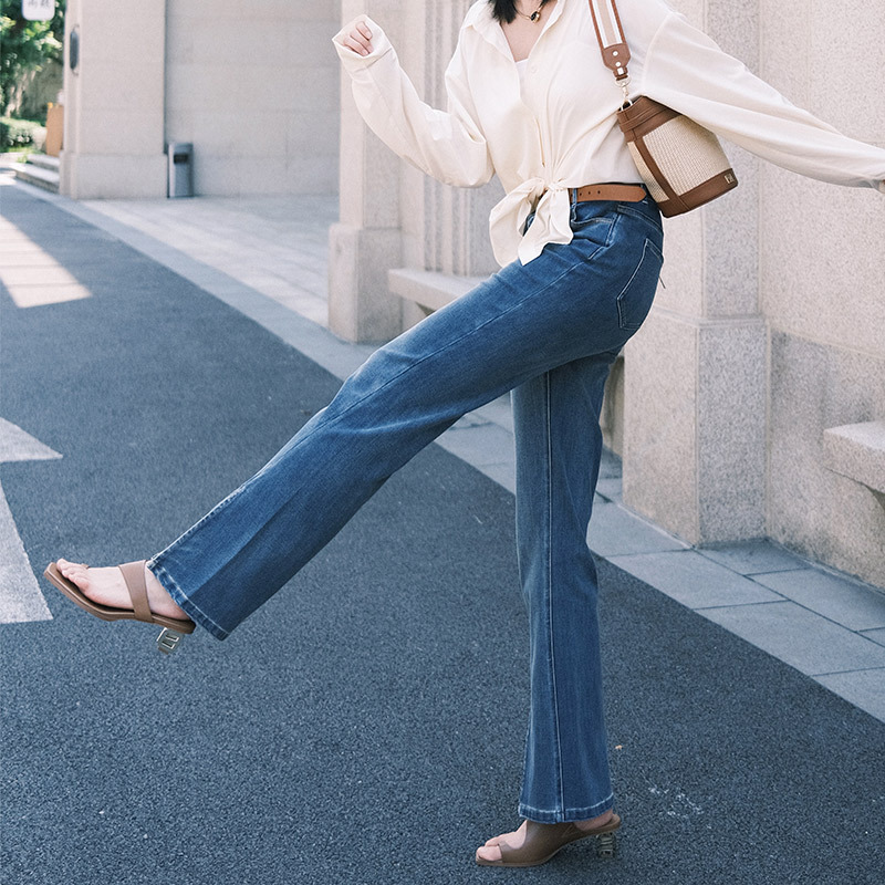 Kerida【Magic Pants】New Autumn Collection Four-Way Stretch Retro Flared Jeans for Women, Slimming Bootcut Pants