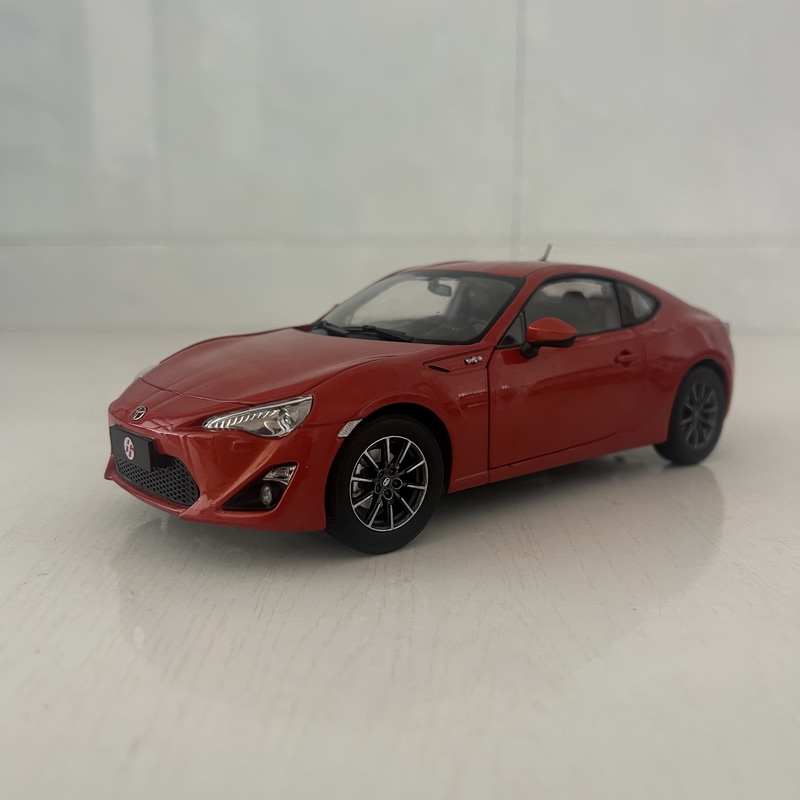 Original Faw Toyota 1:18 Gt86 Toyota Toyota 86 Sports Car Alloy Simulation Car Model Collection