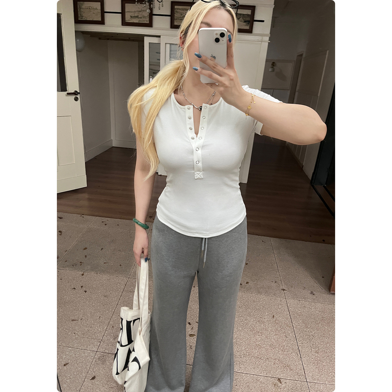Nuomizi [Free Buckle] Solid Color Henry Collar Button Design T-Shirt for Women, Waist-Cinching, Elegant, Regular Shoulder, Short Sleeve Top