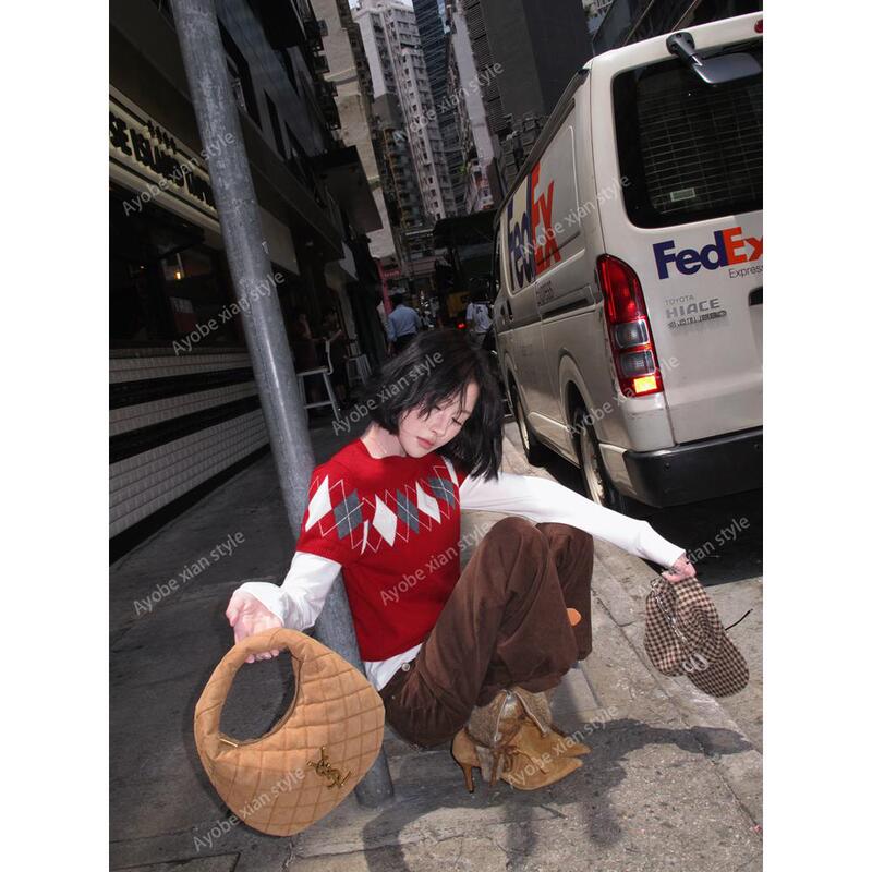 【Ayobe】Xiaoxian Wool British Style Argyle Vintage Plaid Sweater Retro Red Casual Sweater 【Ayobe】Xiaoxian Wool British Style Argyle Vintage Plaid Sweater Retro Red Casual Sweater