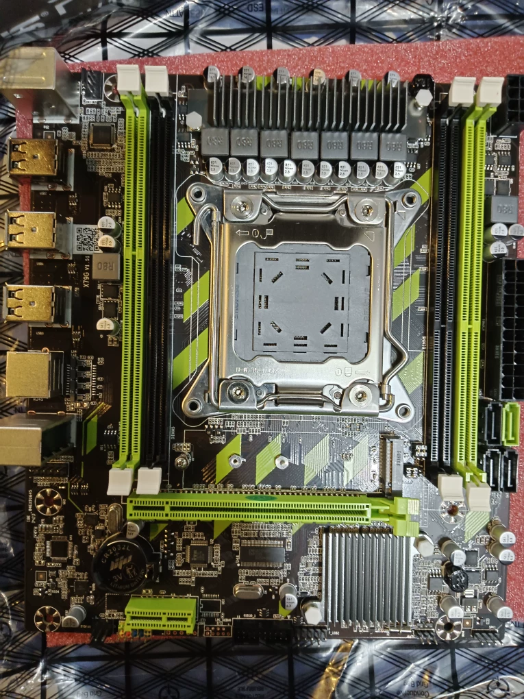 Новый оригинальный чип LGA2011-пин материнская плата для серверного настольного компьютера поддерживает DDR3 ECC память