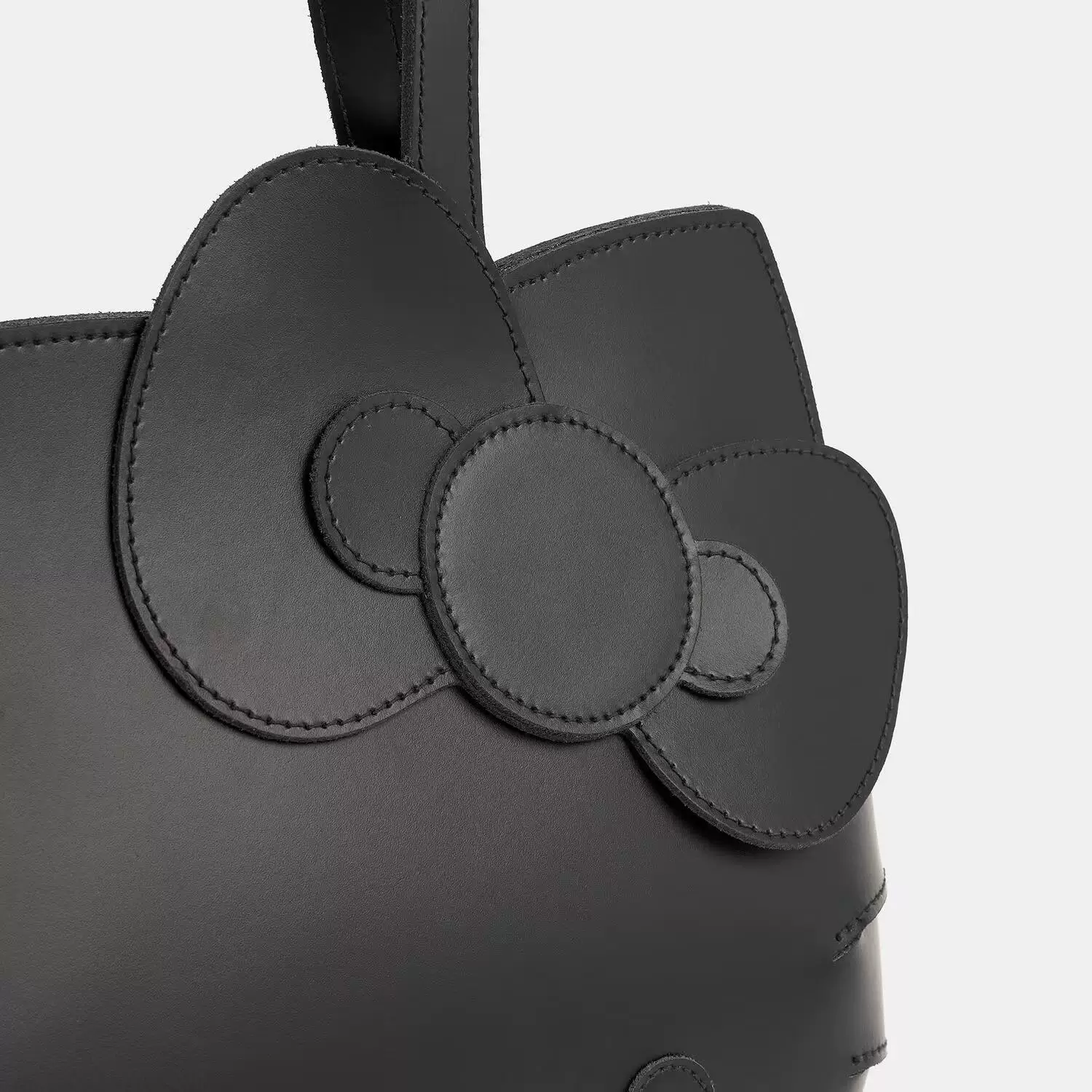 One-shoulder bag, small capacious design with bow, compact everyday shoulder purse
