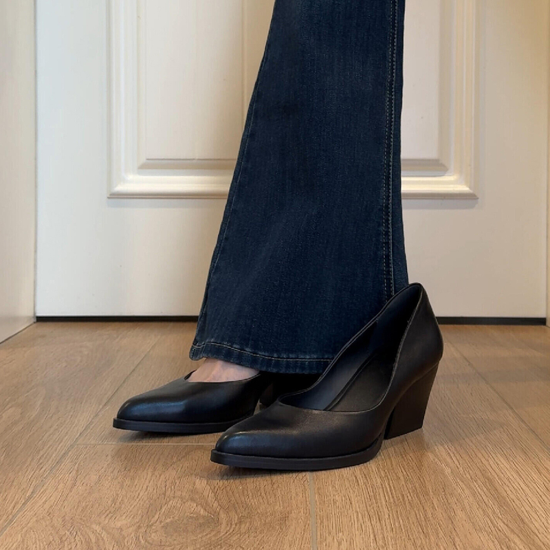 Sheepskin Version ~ Black Pointed-Toe Genuine Leather High-Heeled Shoes for Women, French Style, Slip-On, Comfortable and New Style Single Shoes Sheepskin Version ~ Black Pointed-Toe Genuine Leather High-Heeled Shoes for Women, French Style, Slip-On, Comfortable and New Style Single Shoes