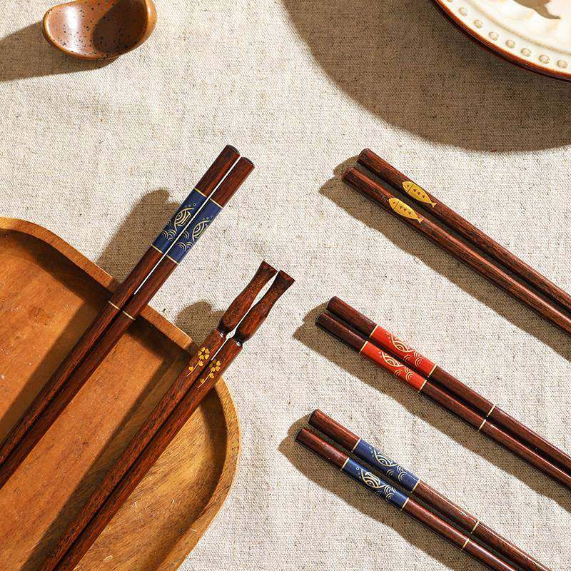 Red Sandalwood Chopsticks for Home Use, High-End Solid Wood Chopsticks, Non-Slip, Communal Chopsticks, One Chopstick Per Person