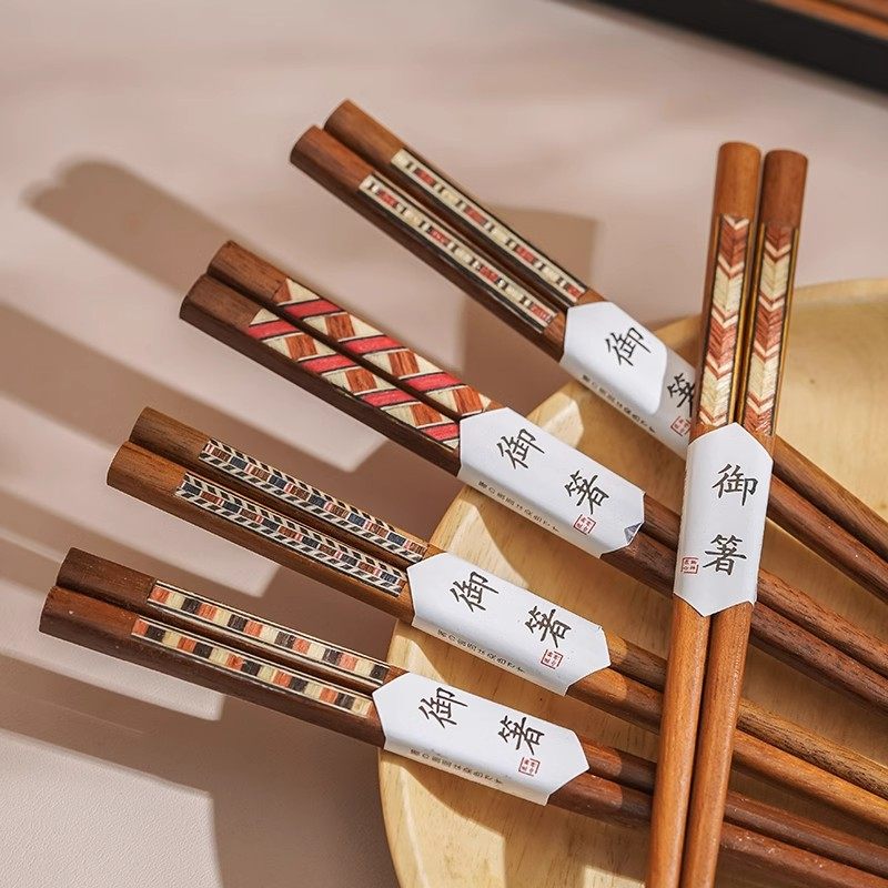 Solid Wood Chopsticks, Particularly Beautiful Chopsticks, 2024 New Model, Internet-Famous Gift Box Set, High-End Household Use, One Chopstick Per Person, Non-Slip