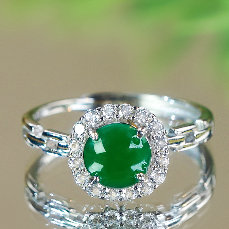 Valentine's Day gift 925 silver inlaid with natural jade A-grade fashionable hollow design full green cabochon jade ring