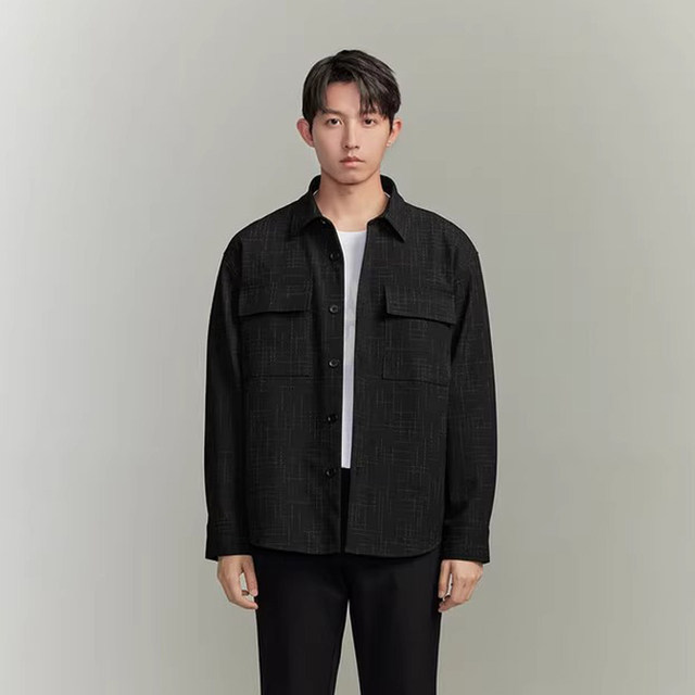 GXG ຜູ້ຊາຍສີດໍາ plaid ຫນ້າເອິກກະເປົ໋າ lapel ເສື້ອຍືດແຂນຍາວແບບ jacket ແບບຂະຫນາດນ້ອຍ #GFD10301571