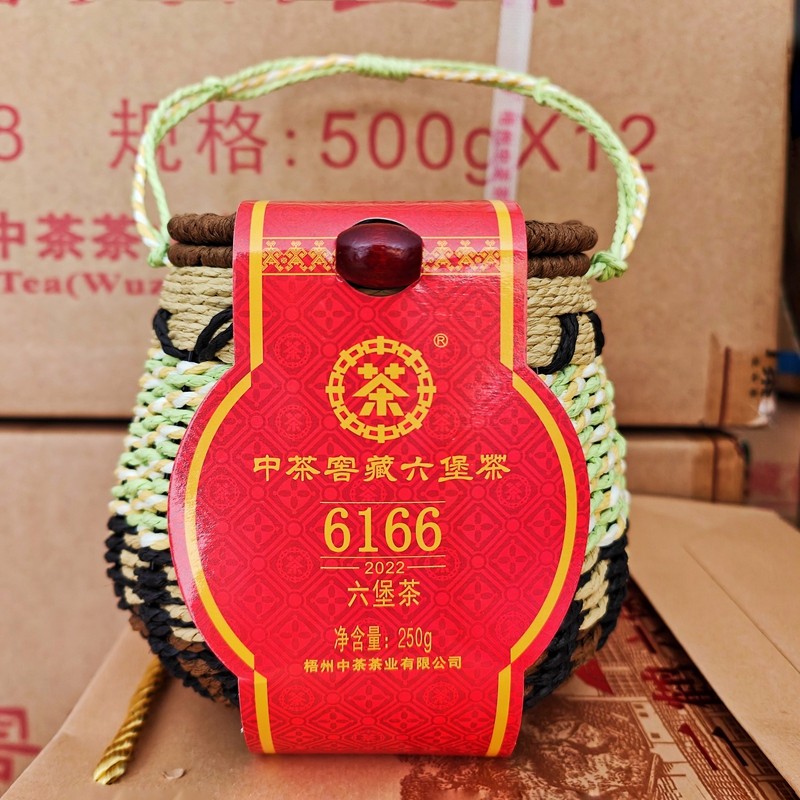 揭秘中粮六堡茶的价格之谜：从入门到收藏级