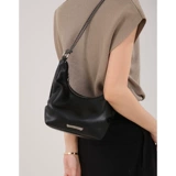 Небольшая дизайнерская цепь, сумка подмышку, сумка через плечо, Гонконг, коллекция 2023