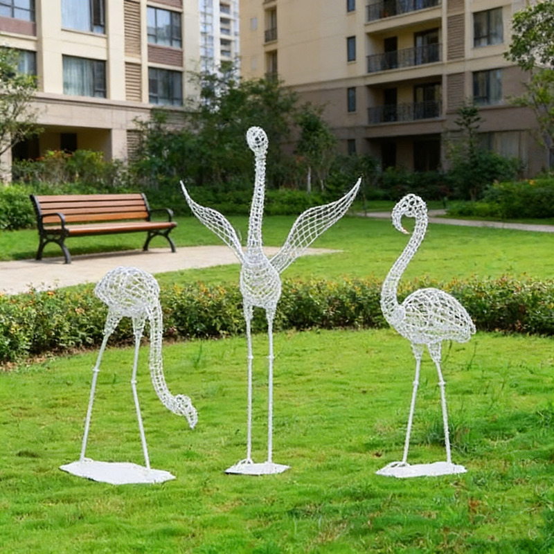 Outdoor Stainless Steel Hollow Flamingo Sculpture for Sales Offices, Parks, Residential Areas, Landscape Animals, and Lawn Decorations