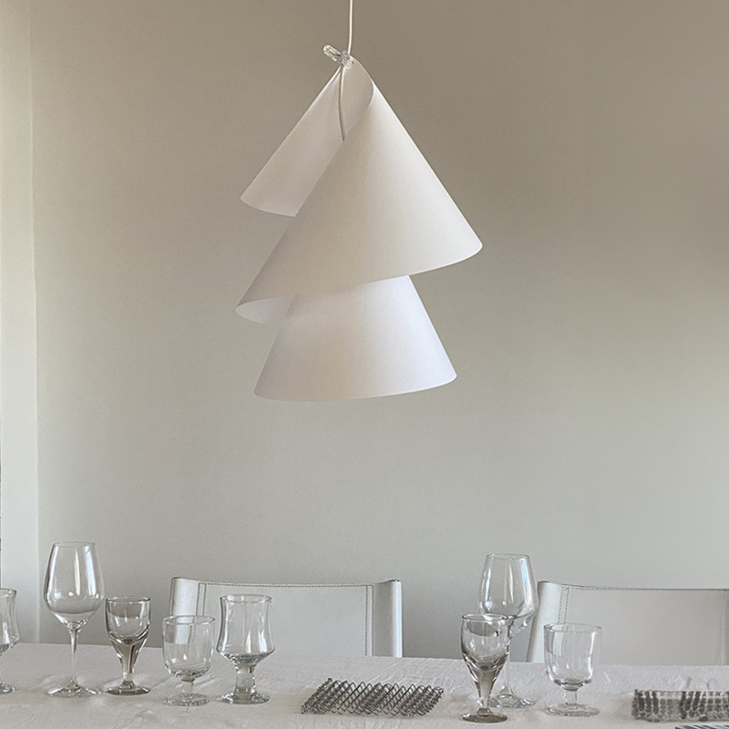 German Original Imported Ingo Maurer Willydilly Minimalist Bedroom Dining Room Bar Pendant Light