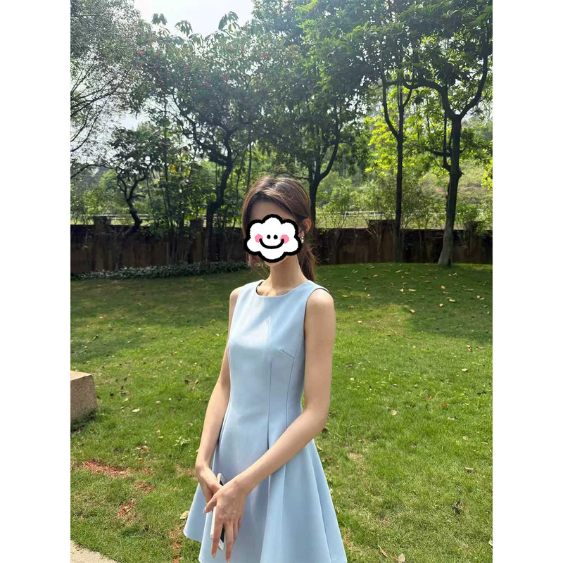 Blue Sleeveless Dress for Women, Summer 2026 New Style, Unique and Beautiful, Waist-Cinching A-Line Short Skirt, Dopamine Outfit