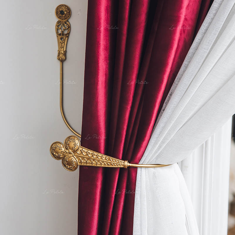 Yuelanjue Vintage Curtain Hooks for Home Living Room and Bedroom, Antique Gold Sheer Curtain Fixers, Decorative Wall Hooks Yuelanjue Vintage Curtain Hooks for Home Living Room and Bedroom, Antique Gold Sheer Curtain Fixers, Decorative Wall Hooks