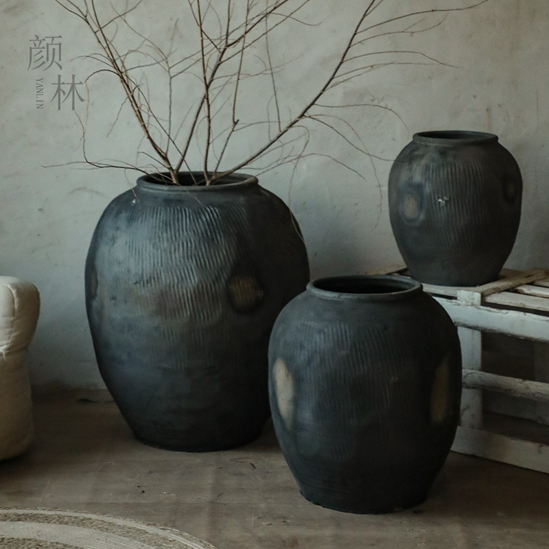 Black Urn Zen-Style Ceramic Vase B&B Vase Wabi-Sabi Clay Pot Flower Pot Large Ceramic Jar Large Old-Fashioned Urn Coarse Pottery
