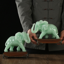A pair of elephant jade ornaments to attract wealth and accumulate wealth living room entrance TV wine cabinet home decoration housewarming opening gift