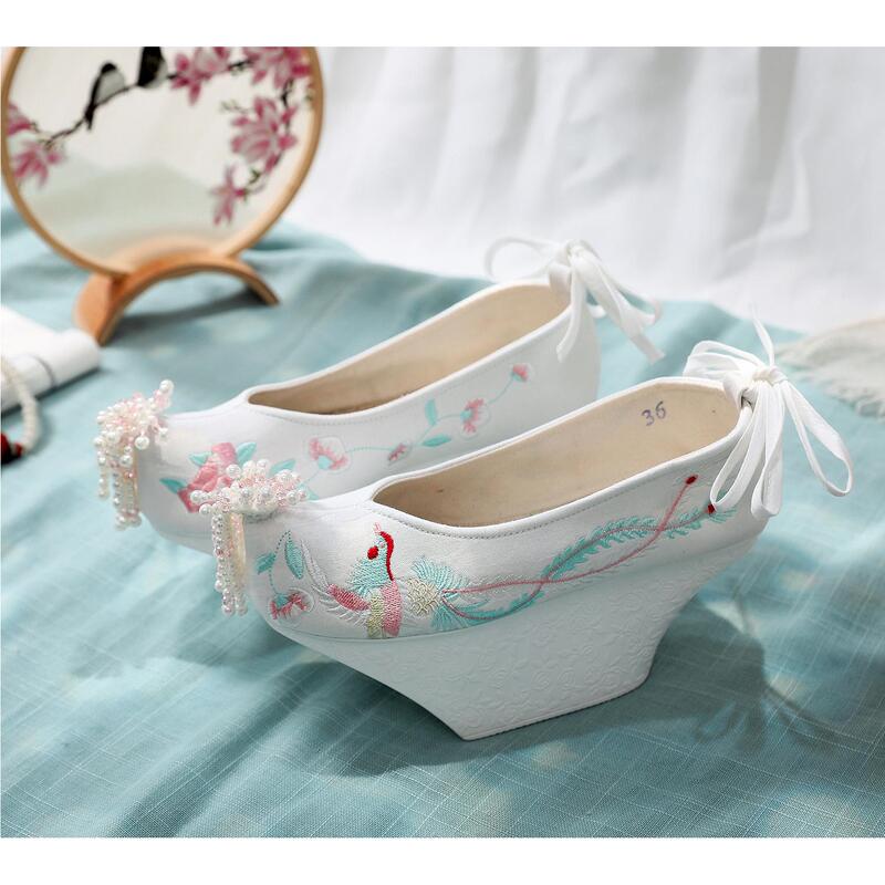 Flowerpot-Soled Shoes, Ancient Qing Dynasty Imperial Concubine Court Opera Shoes, Qingchuan Flag Shoes, Zhen Huan Shoes, Ancient Costume Shoes, Princess Hanfu Shoes