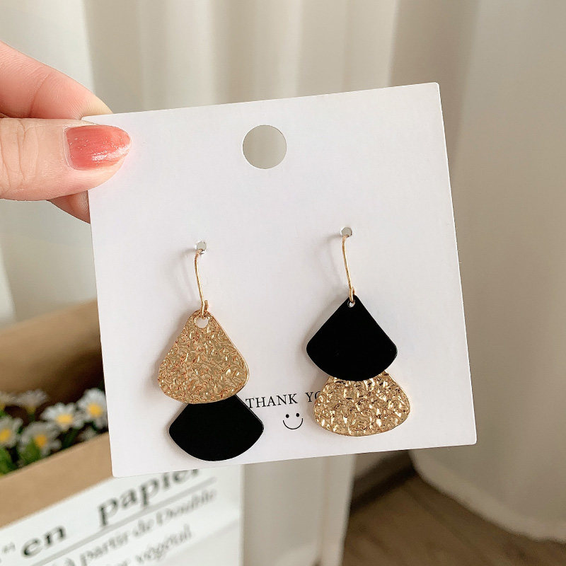 Collision Color Geometry Minimalist Lukewarm Wind Ear Hook Earrings Earrings Temperament South Korea Nets Red 100 Hitch Pendant Personality Hyperbolic Ear