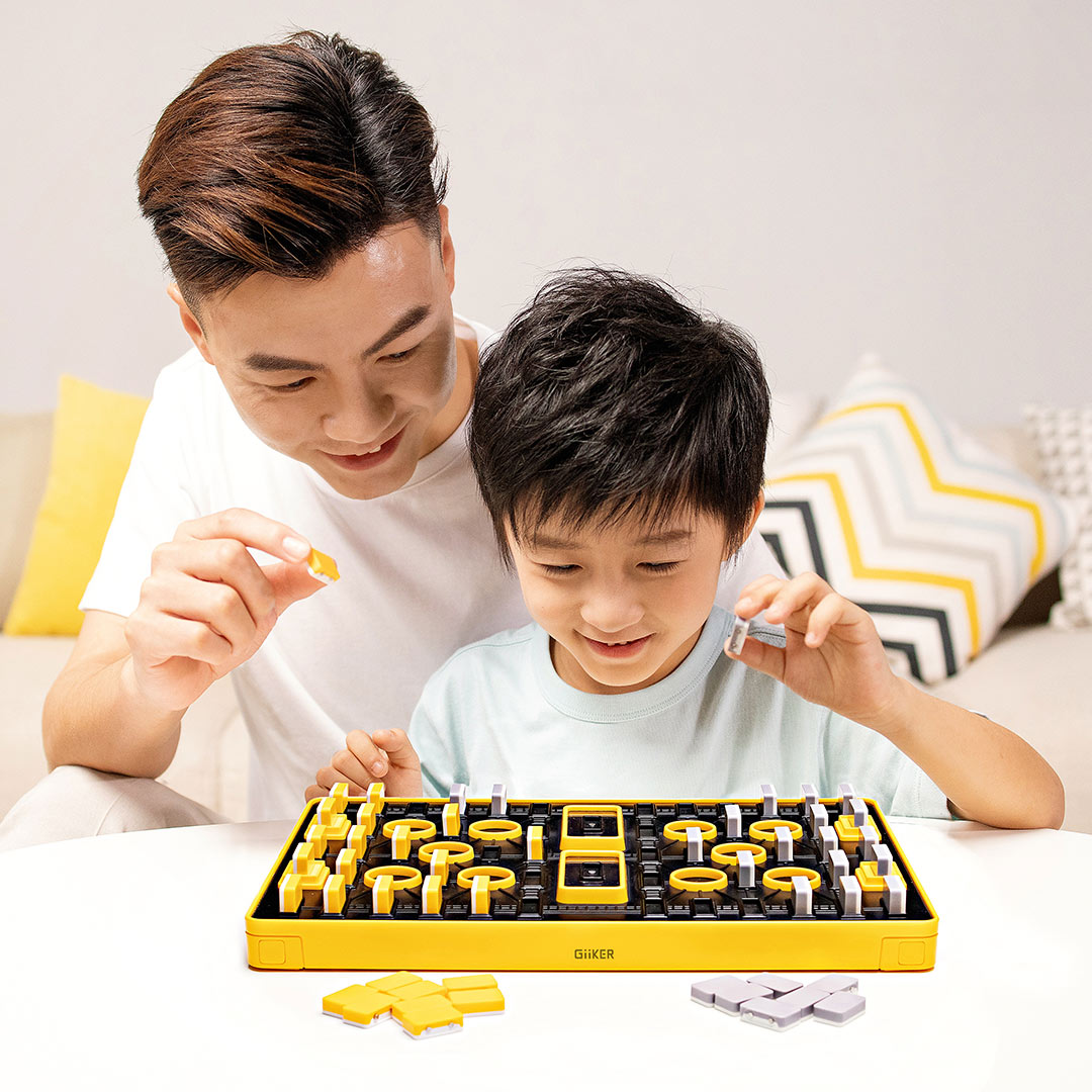 The Scooters Intelligent Military Chess Land War Chess Military Flag Disc Children Students Puzzle Intelligent Referee Parent-child Casual Interaction