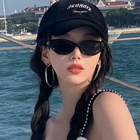 1.56 с миопией в пределах 200 градусов (цветовая степень сообщения сообщения)