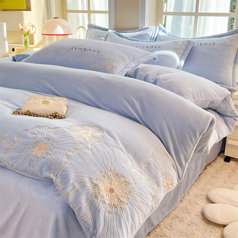 Nantong Home Textiles Winter Milk Suede Four Pieces Of Light Lavish Nude Sleeping Coral Suede Quilt Cover Thickened Warm Baby Suede Bed Linen-Taobao