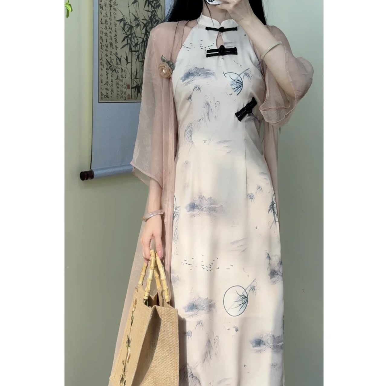  M+C Type: single cheongsam   + $3.29 