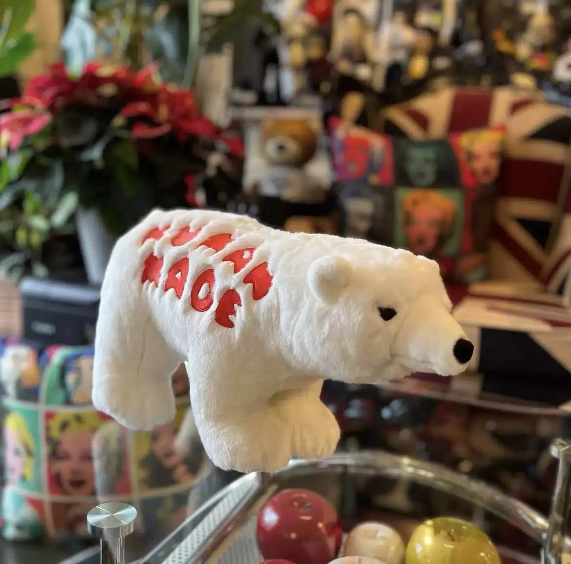 HUMANMADE POLAR BEAR PLUSHDOLL北極熊毛絨公仔玩偶毛絨抱枕日潮