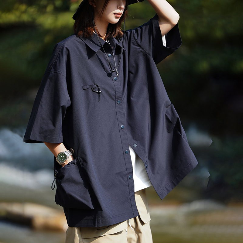 Summer Japanese Retro Outdoor Functional Workwear Short-Sleeve Shirt for Men and Women with Design Sense, Large Pockets, Couple Casual Shirt