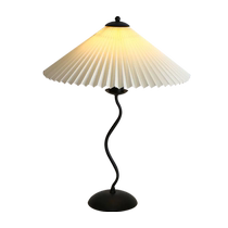 DGY Nordic ins rétro chambre tête de table lampe Creative atmosphère légère Salon de vie Crème Décorative Vent 100 Pleat Lamp 3316