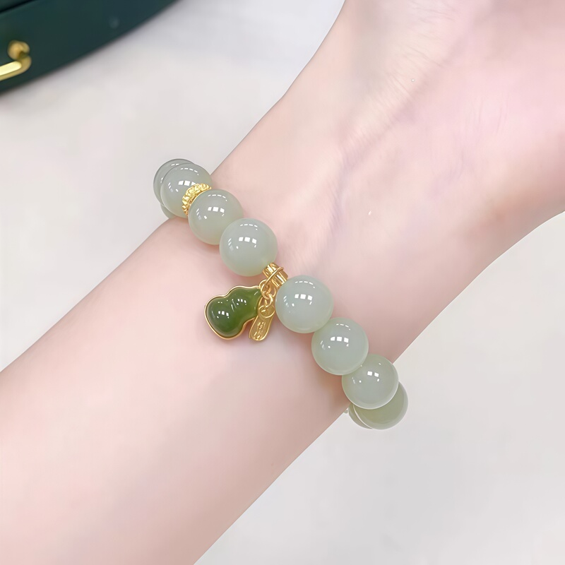 Natural Hetian Jade Jasper Gourd Pendant Bracelet for Women Retro Niche Exquisite High-End Bracelet Bracelet for the Year of Birth